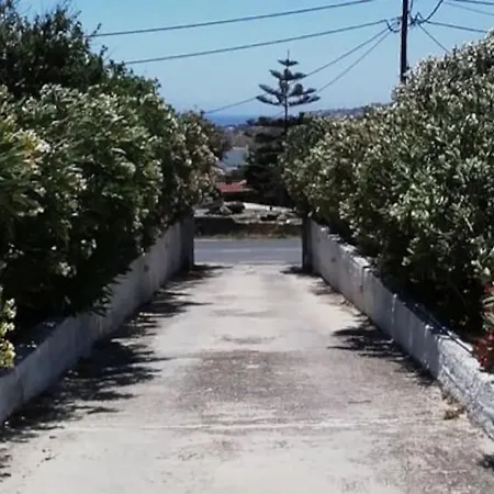 Appartement Spacious With View And Garden For Kids! Tínos