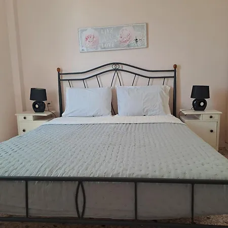 Spacious With View And Garden For Kids! Tínos
