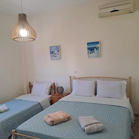 Spacious With View And Garden For Kids! * Tínos